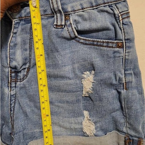 Denim Distressed Shorts - Blue Savy - Size 5/27 - Picture 9 of 14